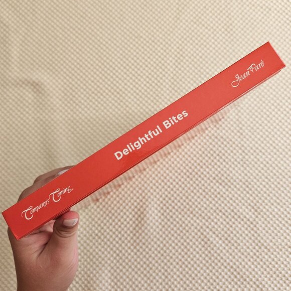 Company's Coming - Delightful‎ Bites - 2 in 1 Cook Book - Appetizers & Treats - Picture 6 of 9